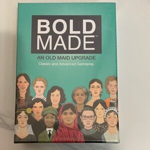 Bold Made Card Game - Classic and Advanced Gameplay in Green